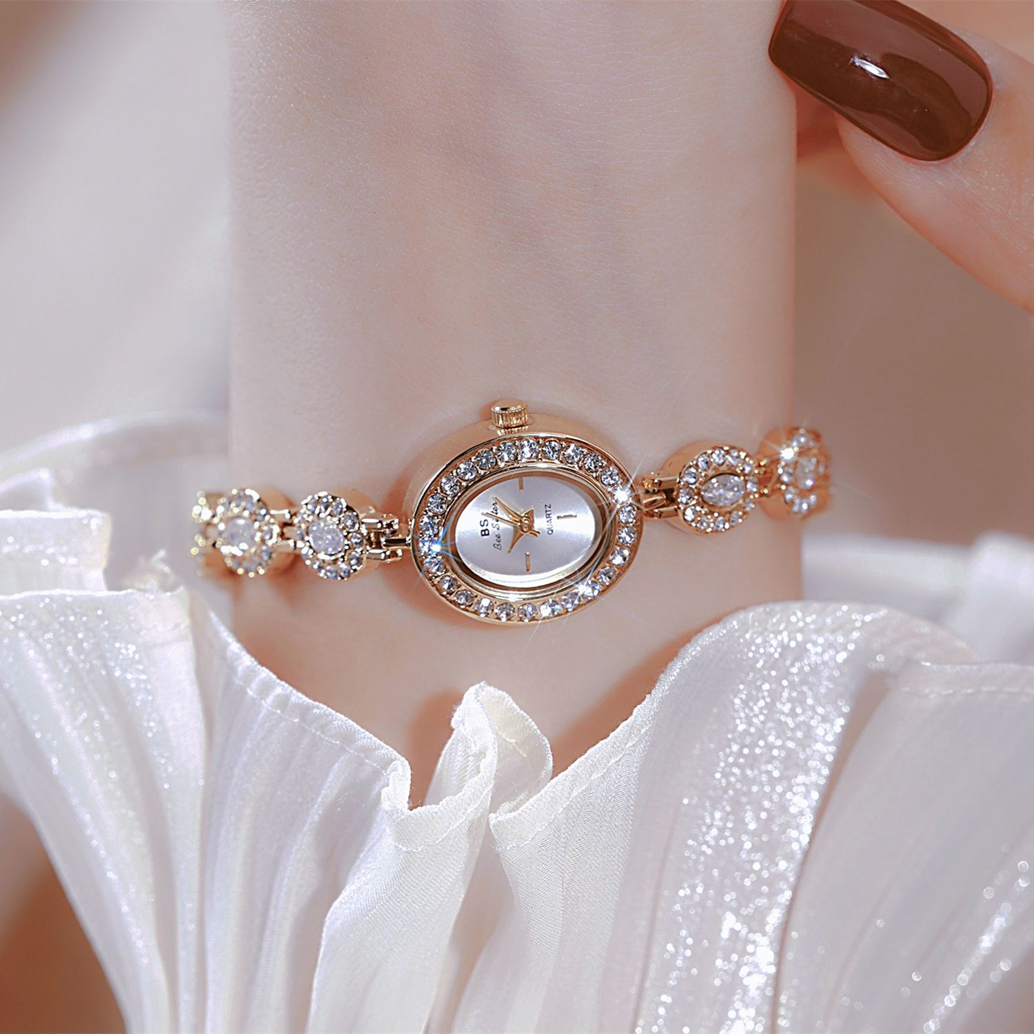 UTHAI nouvelles femmes chaîne  - Luxury Watch Brand For Women avis et prix